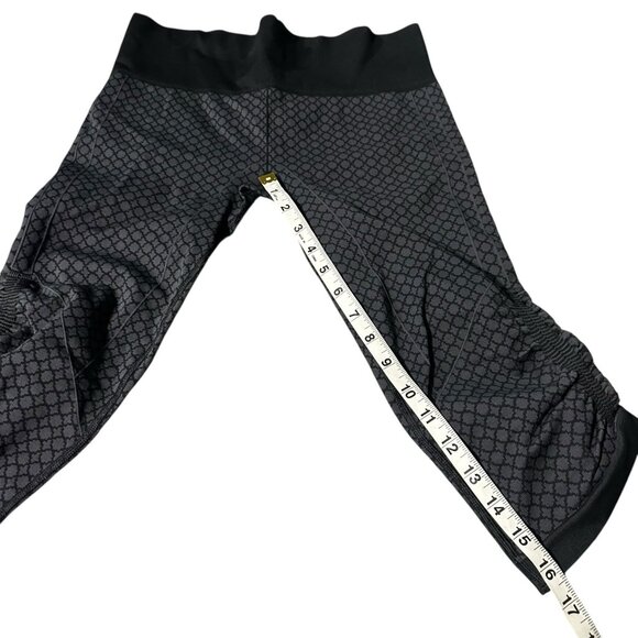 Lululemon In The Flow Crop Leggings Heathered Deep Coal Geometric Women's 10 - Picture 7 of 8